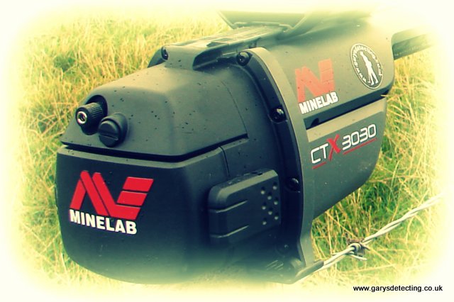 Minelab CTX 3030 testing the small coil