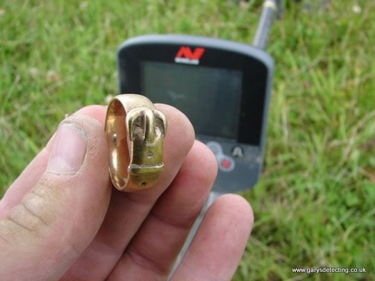 Minelab CTX finds Gold Ring